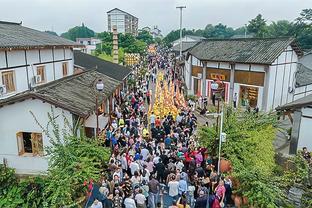 王大雷vs新加坡集锦，董路：王大雷的首发位置坐稳了